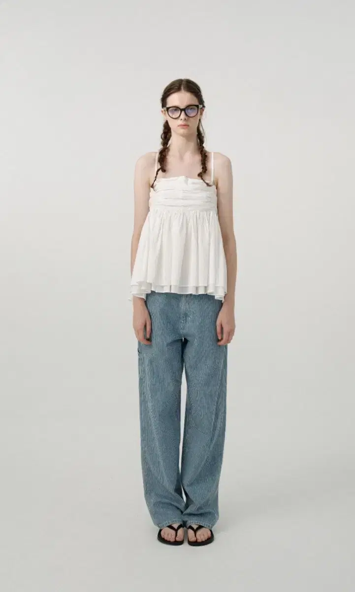 トップス The Barnnet Crepe Peplum Sleeveless Top トップス The Barnnet Crepe Peplum Sleeveless Top Crepe